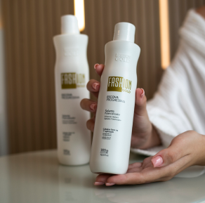 COMBO Fashion Gold - Alisado en Casa 300gr + Protect & Control Shampoo 300ml + Mask 250gr